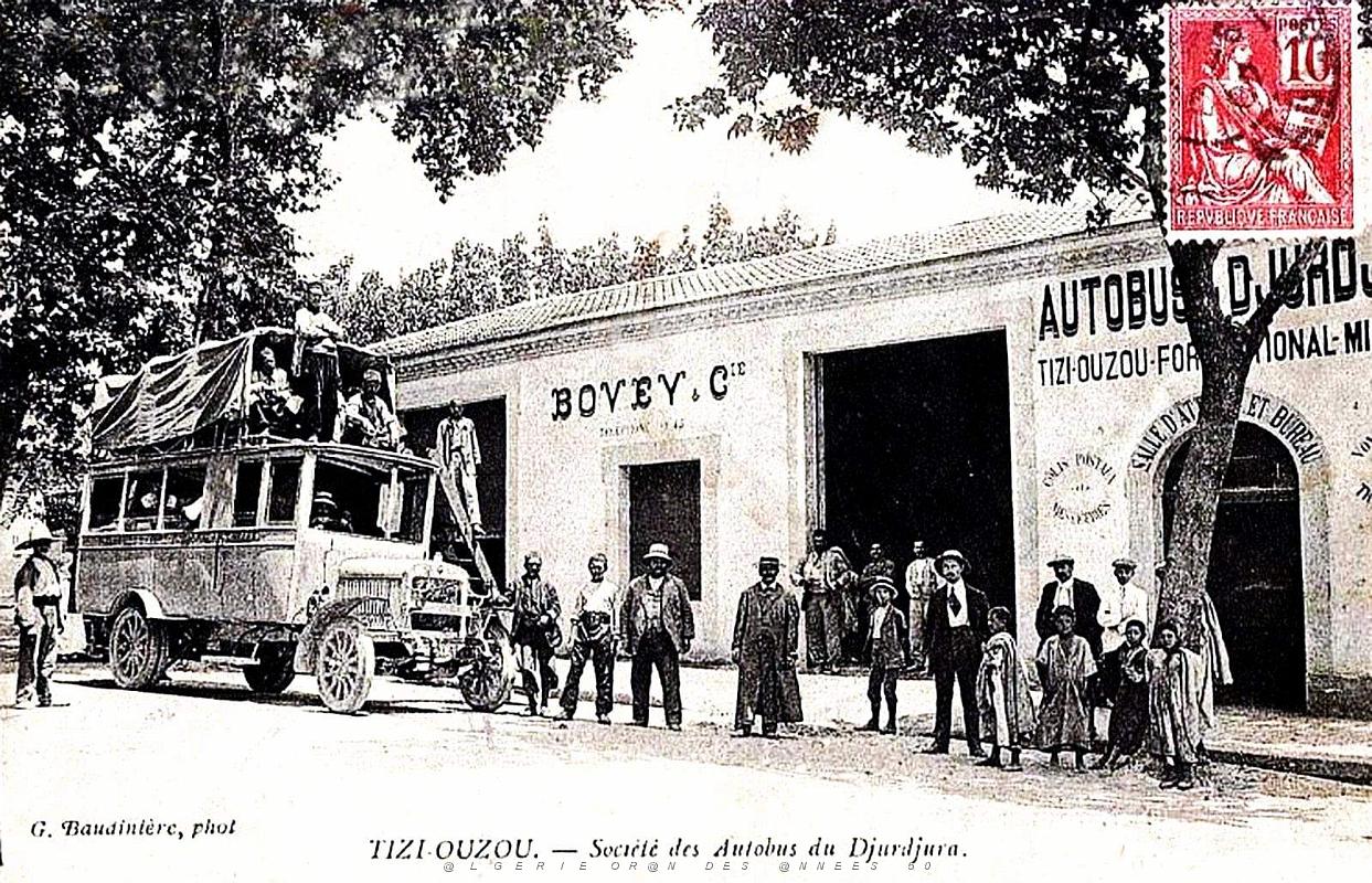 1877- Tizi-Ouzou - Autobus du Djurdjura.jpg